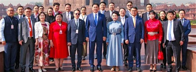 PRESIDENT OF MONGOLIA, VISITS SWAMINARAYAN AKSHARDHAM