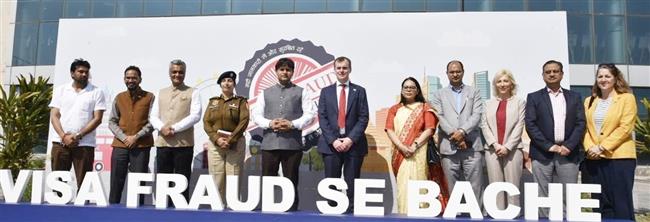 UK EXPANDS ‘VISA FRAUD SE BACHE’ CAMPAIGN