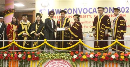 PU LAW DEPTT. FIFTH CONVOCATION CEREMONY HELD , 1231 STUDENTS GETS DEGREE