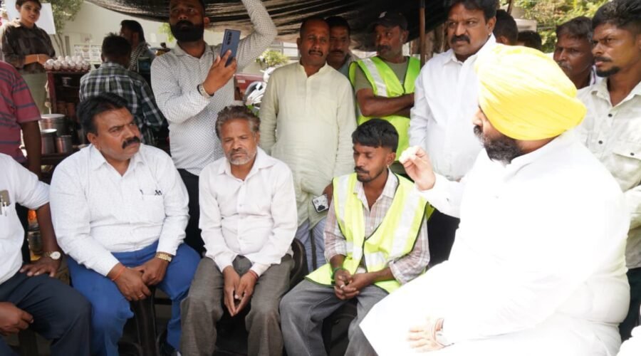 FROM BROOM TO BLUEPRINT: HARJOT BAINS SITS WITH SAFAI SEWAKS OVER CHAI TO PUSH MISSION CLEAN PUNJAB 