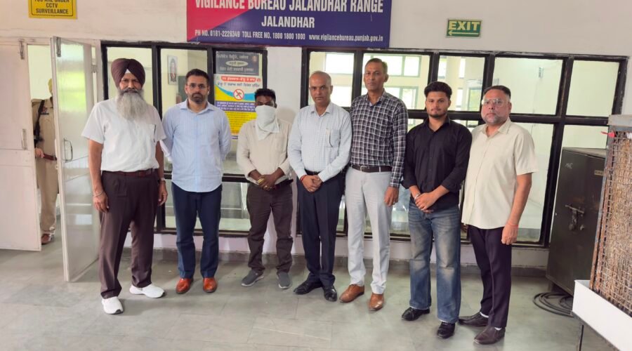VIGILANCE BUREAU NABS SENIOR ASSISTANT RED HANDED ACCEPTING BRIBE OF RS. 5 THOUSANDS