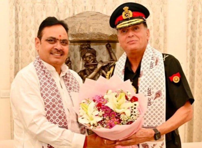 CHIEF OF ARMY STAFF MEETS GOVERNOR AND CHIEF MINISTER OF RAJASTHAN