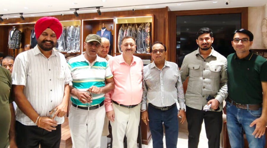 DR. GURRAJ SINGH CHAHAL GETS OVERWHELMING SUPPORT FROM HOME TOWN