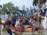 FARMERS BLOCK MALLANWALA RAIL TRACK, 20 TRAINS AFFECTED