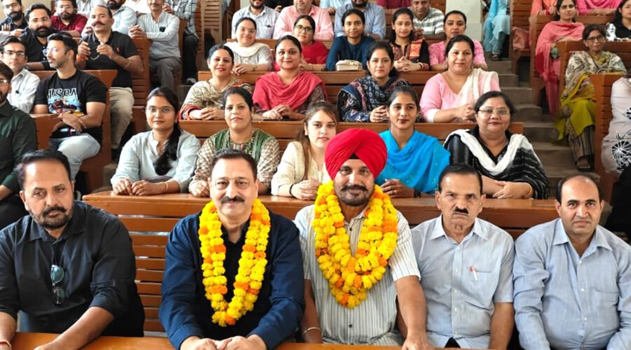 DAV FRATERNITY FELICITATES PANJAB UNIVERSITY SENATORS