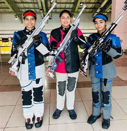 PUNJABI VARSITY AIR RIFLE SHOOTING WOMEN'S TEAM WIN GOLD AND MIXED TEAM BAG SILVER