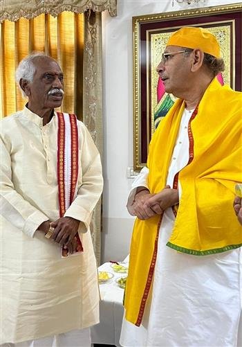 GRAND DEVOTIONAL SATSANG OF WORLD FAMOUS SHRI SUDHANSHU JI MAHARAJ BEGINS