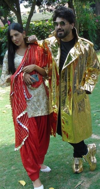 AARYA BABBAR AND MANREET SARAN  TO LEAD ROLE IN UPCOMING MUSICAL LOVE STORY  “WESTERN GAWAIYA”