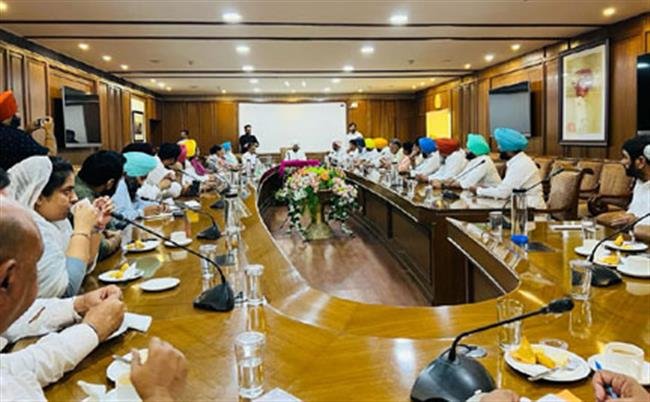 आगामी नगर निगम चुनाव हेतु आम आदमी पार्टी ने कसी कमर