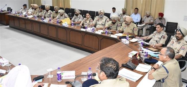 DGP CHAIRS HIGH-LEVEL MEETINGS IN AMRITSAR & JALANDHAR, REVIEWS LAW & ORDER AND CRIME SITUATION