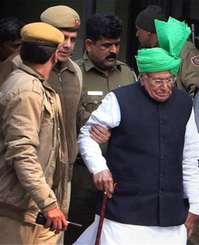 HARYANA EX CM AND INLD CHIEF OM PARKASH CHAUTHALA SENTENCED FOUR YEARS IMPRISONMENT AND IMPOSED FINED 50 LACS IN DA CASE