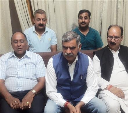 भाजपा सरकार की दमनकारी नीतियों के आगे कांग्रेस कभी नहीं झुकेगी: संजय रतन