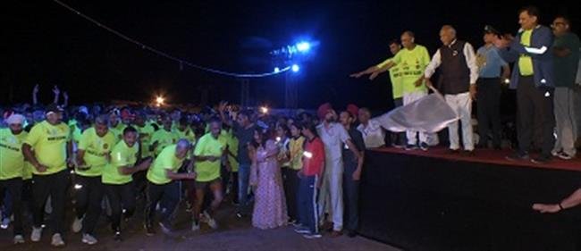 NCB IN ASSOCIATION WITH CHANDIGARH POLICE ORGANIZED ‘NASHE SE AZADI NEON RUN’