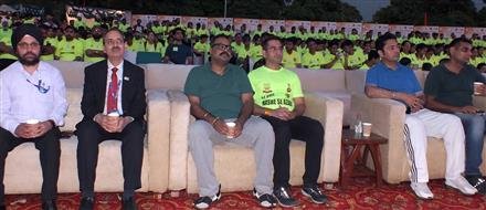 नारकोटिक्स कंट्रोल ब्यूरो चंडीगढ़ ने चंडीगढ़ पुलिस के सहयोग से ‘नशे से आजादी नियॉन रन’ का आयोजन किया