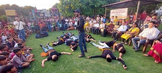 वर्ल्ड डी एडिक्शन डे के उपलक्ष्य  में “नशे से मुक्ति” नुक्कड़ नाटक का आयोजन