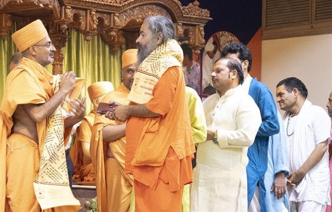 CONVENTION OF PUROHITS HELD AT SWAMINARAYAN AKSHARDHAM, DELHI