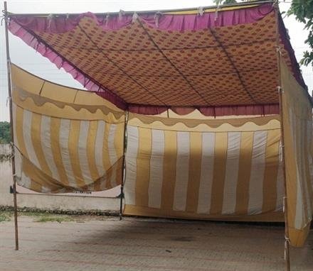 …यह हादसों का शहर है, जरा संभल के  ….