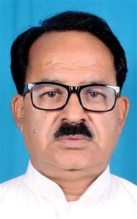 सरकार बताए क्यों बदला मुख्य सचिव को, अधिकारियों पर पैठ नहीं बना पाई सरकार