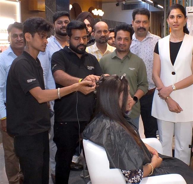 INDIA'S POPULAR MONSOON SALON CHAIN OPENS IN CHANDIGARH