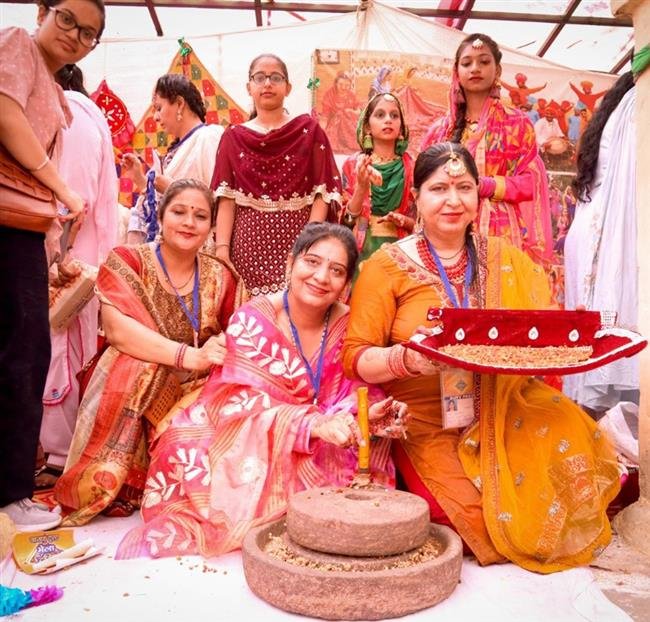 “MELA TEEYAN DA” DRAWS A BIG CROWD