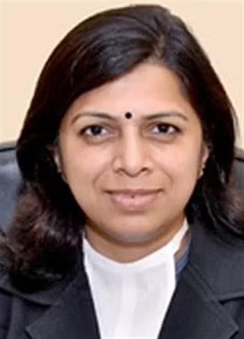 DELHI JUDGE RACHNA TIWARI AND HER ADVOVATE HUSBAND BOOKED FOR DISPROPORTIONATE ASSETS
