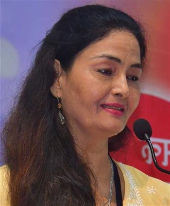 RAJYOGA KNOWLEDGE GIVES ANSWERS TO ALL QUESTIONS IN LIFE: ACTRESS SHASHI SHARMA