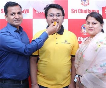 सिटी ब्यूटीफुल के मृणाल गर्ग ने श्री चैतन्य का नाम चमकाया,   जेईई मेन 2022 में हासिल किया एआईआर 5