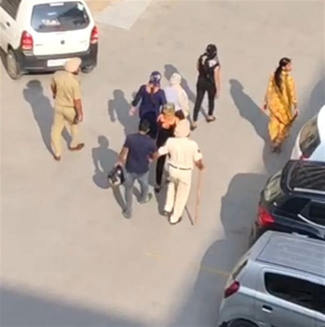 सपा सेंटरो पर बड़ी कार्रवाई, 7 सपा मालिकों खिलाफ केस दर्ज