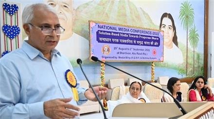 MEDIA PERSONALITIES SHARE VIEWS ON THE ROLE OF MEDIA IN GOLDEN AGE INDIA