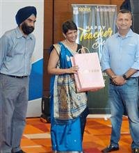 ST. JOHN'S HIGH SCHOOL CELEBERATES TEACHERS DAY WITH GREAT ENTHUSIASM,