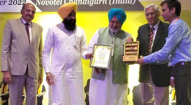 TRIDENT BAGS GOLD AWARD FOR ITS HEALTH AND SAFETY STANDARDS