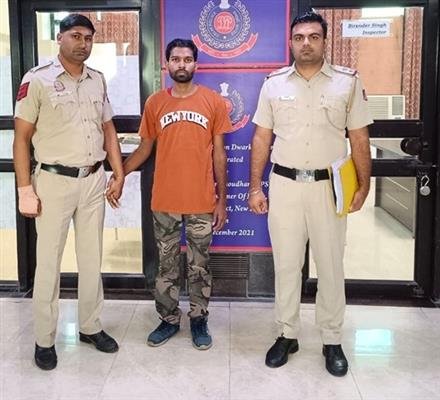 E-COMMERCE RETAIL EMPLOYEE, WHO WAS HAND IN GLOVES WITH CRYPTO CURRENCY FRAUDSTER ARRESTED