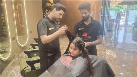 BIGGEST SALON OF TRICITY – KNUCKOUT LUXURY SALON OPENS IN MOHALI