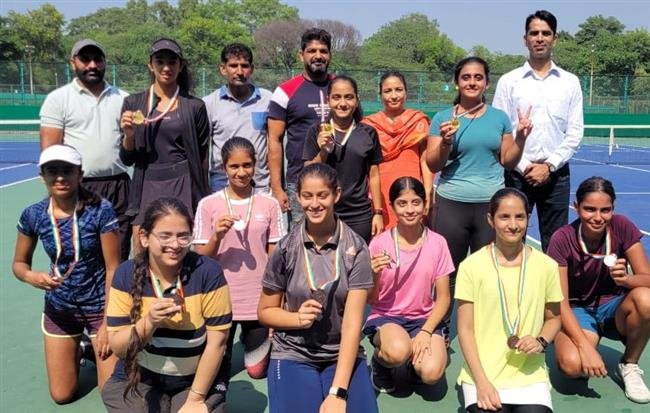 दिल्ली पब्लिक स्कूल-40 बना टेनिस अंडर-17 बालिका वर्ग चैंपियन