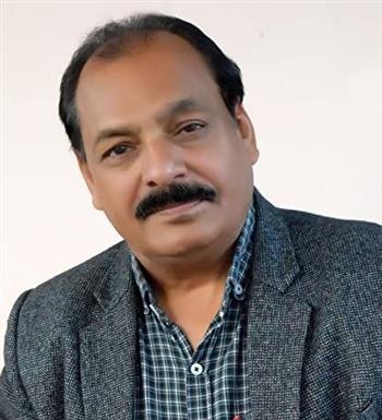 BEST FILM STORY AWARD GOES TO RENOWNED WRITER AHUJA