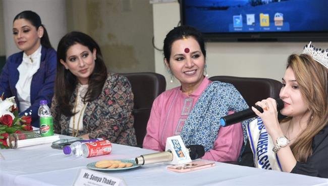 NIIFT AND ARZOE PRESENT WARDROBE TO SOMYA THAKUR FOR MISS WHEELCHAIR WORLD