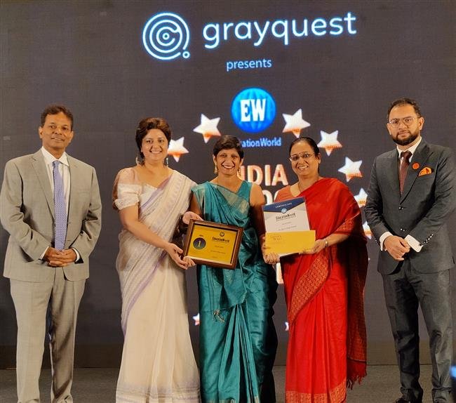 ST. JOHN'S HIGH SCHOOL, CHANDIGARH RECEIVES THE TOP (RANK 1) AWARD IN INDIA