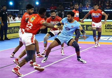 CHANDRAN RANJIT AND RAKESH'S BLOCKBUSTER PERFORMANCE HELPS GUJARAT THRASH UP YODDHAS