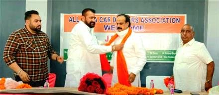 एआईसीडीए की मीटिंग में राष्ट्रीय अध्यक्ष जेएस नेयोल ने जीएसटी, इनकम टैक्स, ट्रिप रजिस्टर, ट्रेड सर्टिफिकेट संबंधी जानकारी साझा की