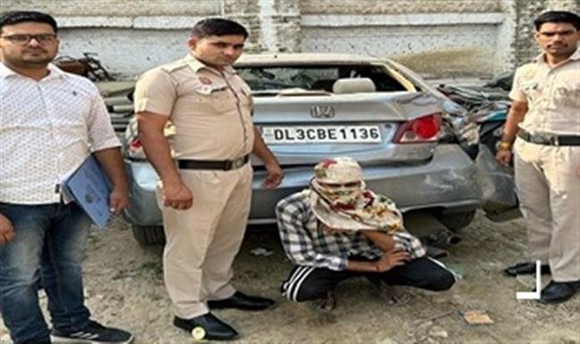 BY PUTTING HIS OWN LIFE AT STAKE SALEUTHS NABBED MEMBER OF INTER STATE DRUG PEDDLING SYNDICATE WITH 57.70 KG OF BANNED CANNABIS