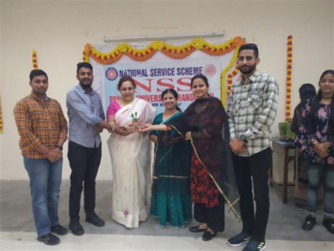 एन.एस.एस स्वयंसेवकों के लिए हुआ ओरियंटेशन कार्यक्रम का आयोजन