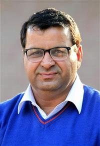 AAP SLAMS LoP BAJWA FOR TRAVELLING TO HP IN HELICOPTER