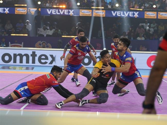 UP YODDHAS DECIMATE TELUGU TITANS 43-24