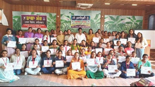 गोपीचंद कॉलेज के 'भाषा मंच विभाग' द्वारा 'पंजाबी माह-2022' समारोह का आयोजन