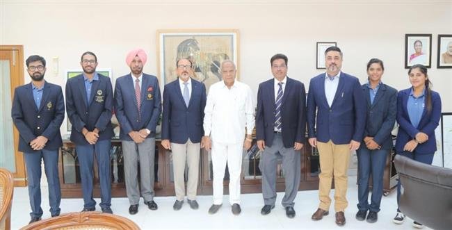 CHANDIGARH GOLFERS HONOURED FOR WINNING GOLD MEDALS IN NATIONAL GAMES