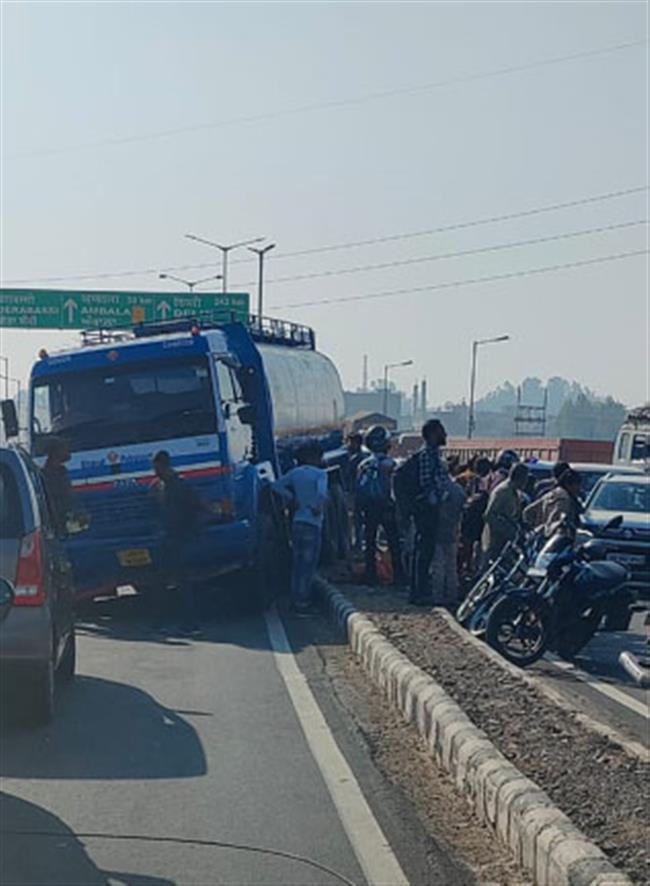ट्रक की टक्कर से साइकिल सवार व्यक्ति की मौत