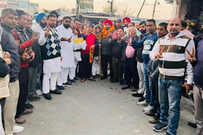 लोगों ने नफ़रत की राजनीति को किया दरकिनार: रंधावा