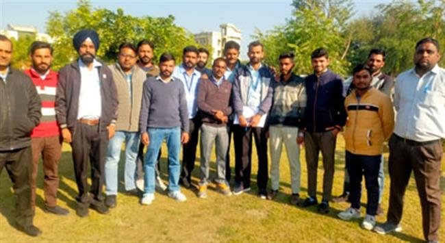 मुंशी व कलर्क यूनियन द्वारा पांच मैंबरी कमेटी गठित