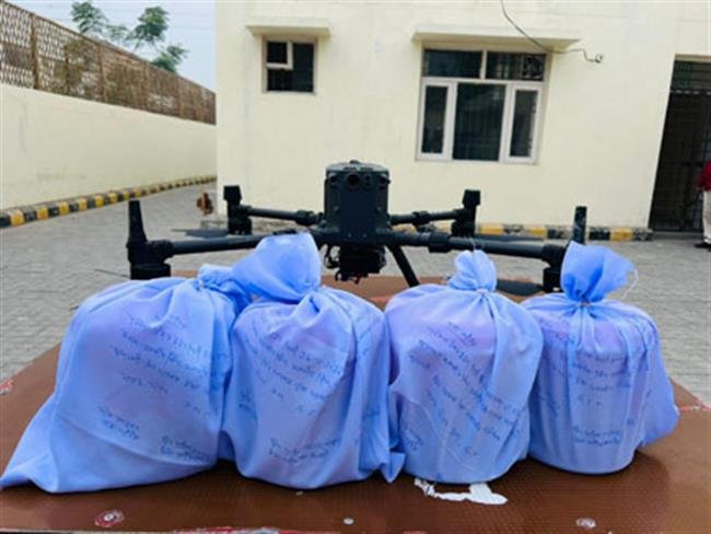 ट्रांस-बॉर्डर नारकोटिक स्मगलिंग कार्टेल के दो सरगना गिरफ्तार; 10 किलो हेरोइन, हाईटेक ड्रोन बरामद