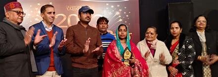 NEW YEAR EVE MEHFIL MESMERISES AUDIENCE